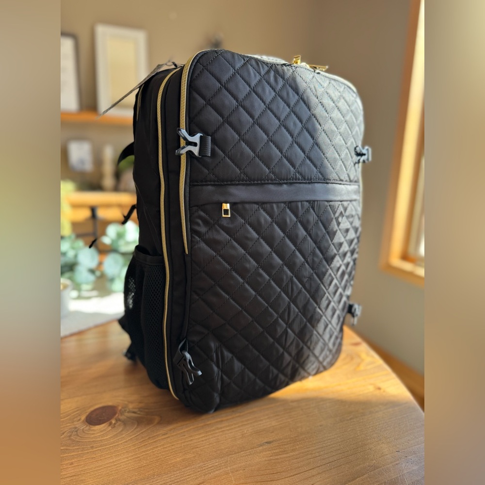 NWT- Travel Carry On Backpack in Black - Picture 7 of 12